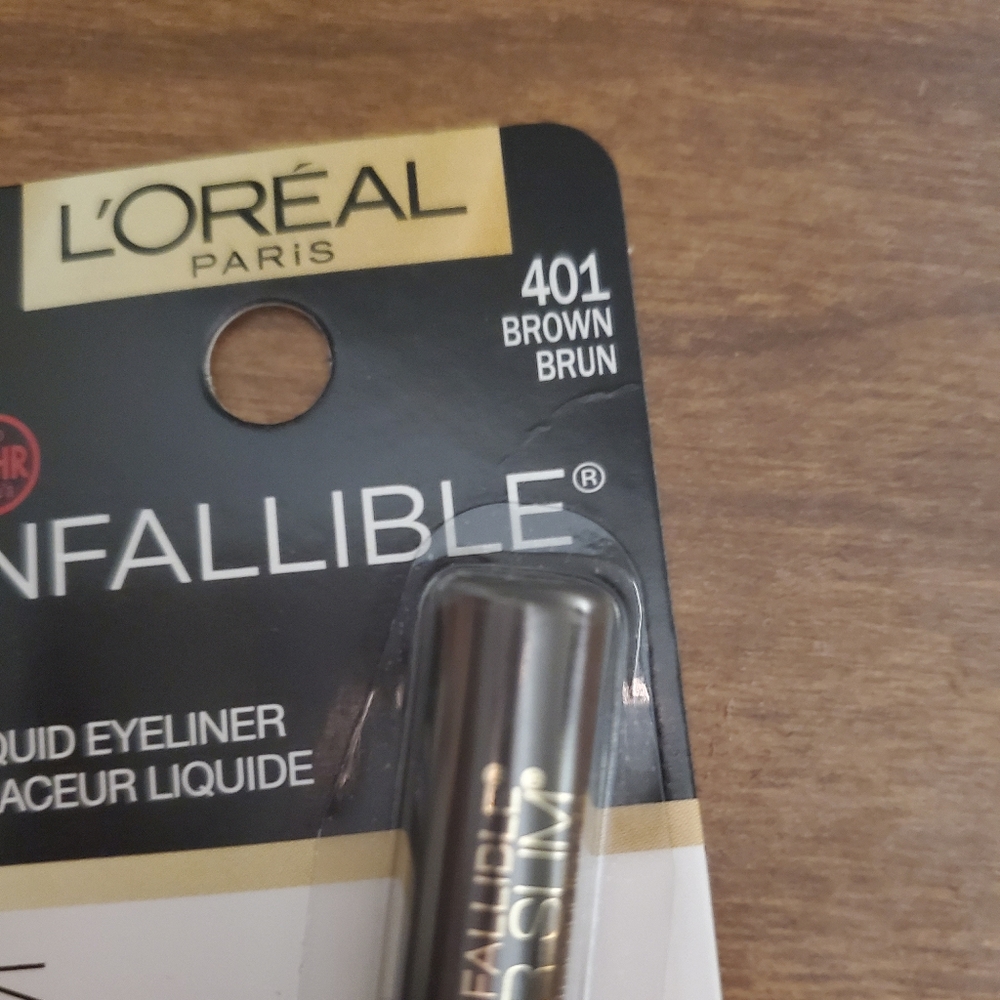 Eye liner - Picture 3 of 4